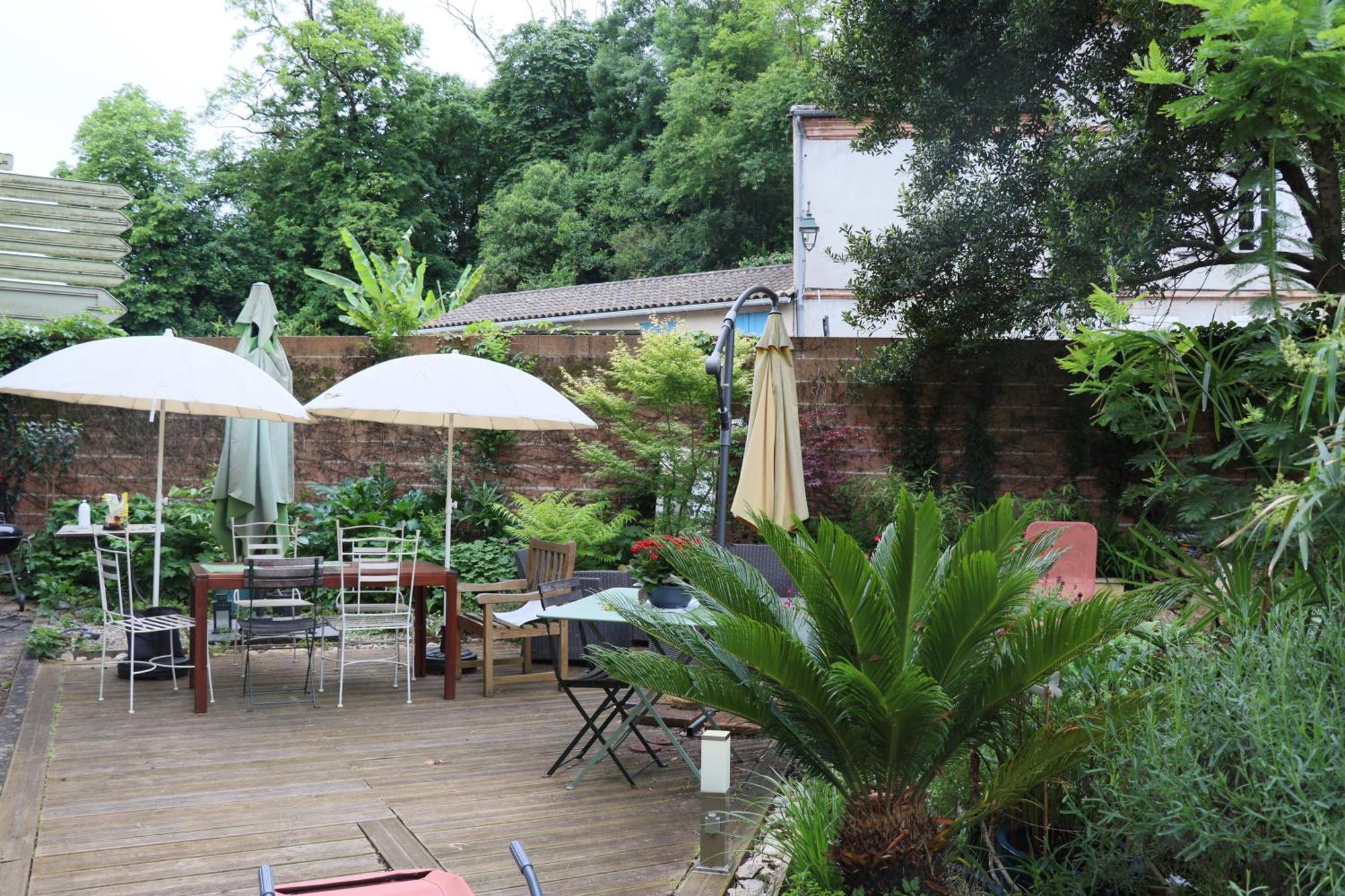 Bed and Breakfast Au Jardin Moissac Esterno foto